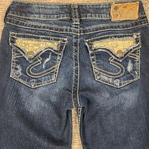Silver Jeans Suki Bookcut 27x34 Bling Distressed Flap Pocket Gold Sequin Sparkle